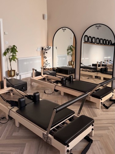 Foldable maple wood reformer - wood,